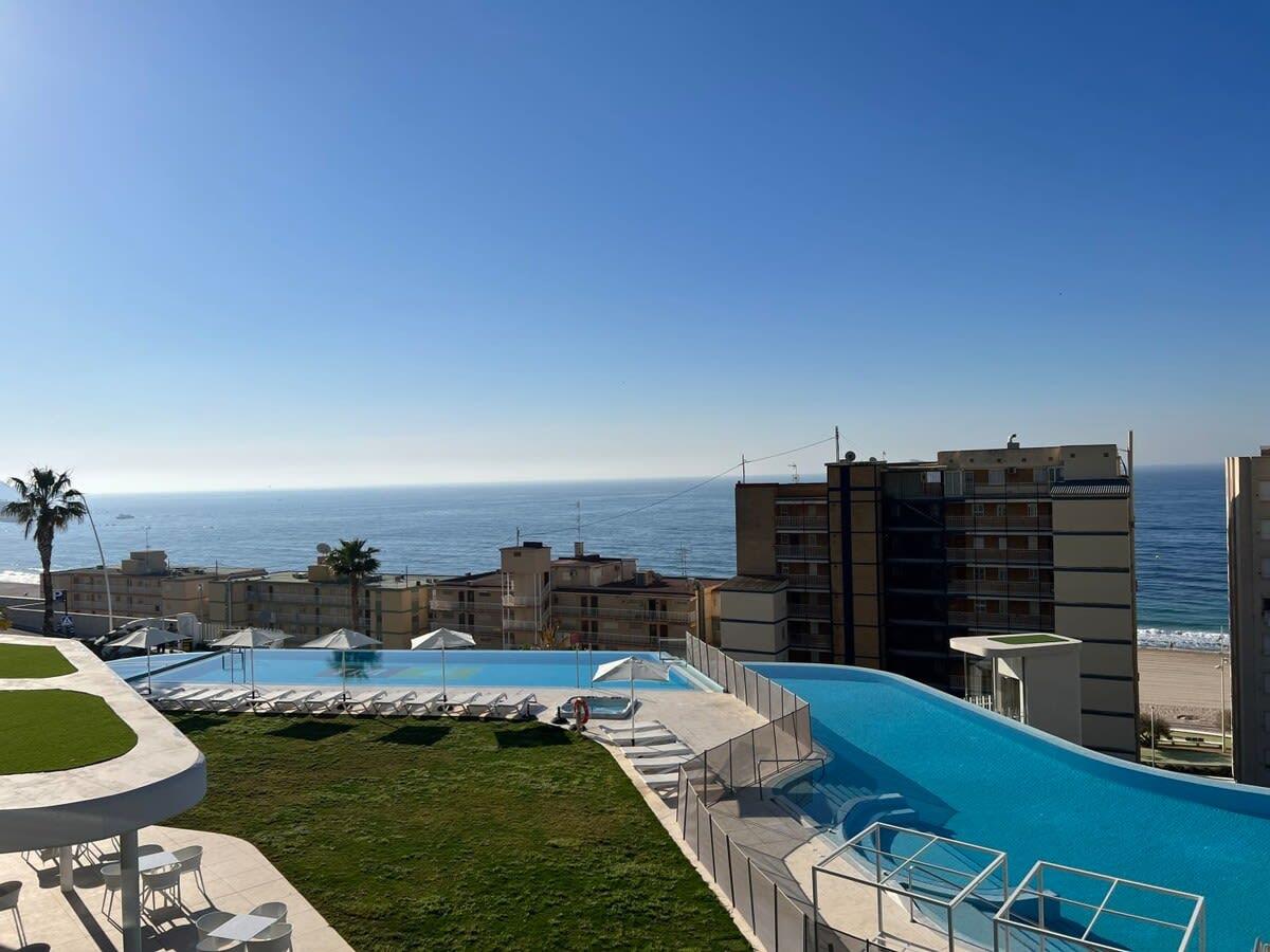 Stunning apartment in Sunset Cliffs, Benidorm