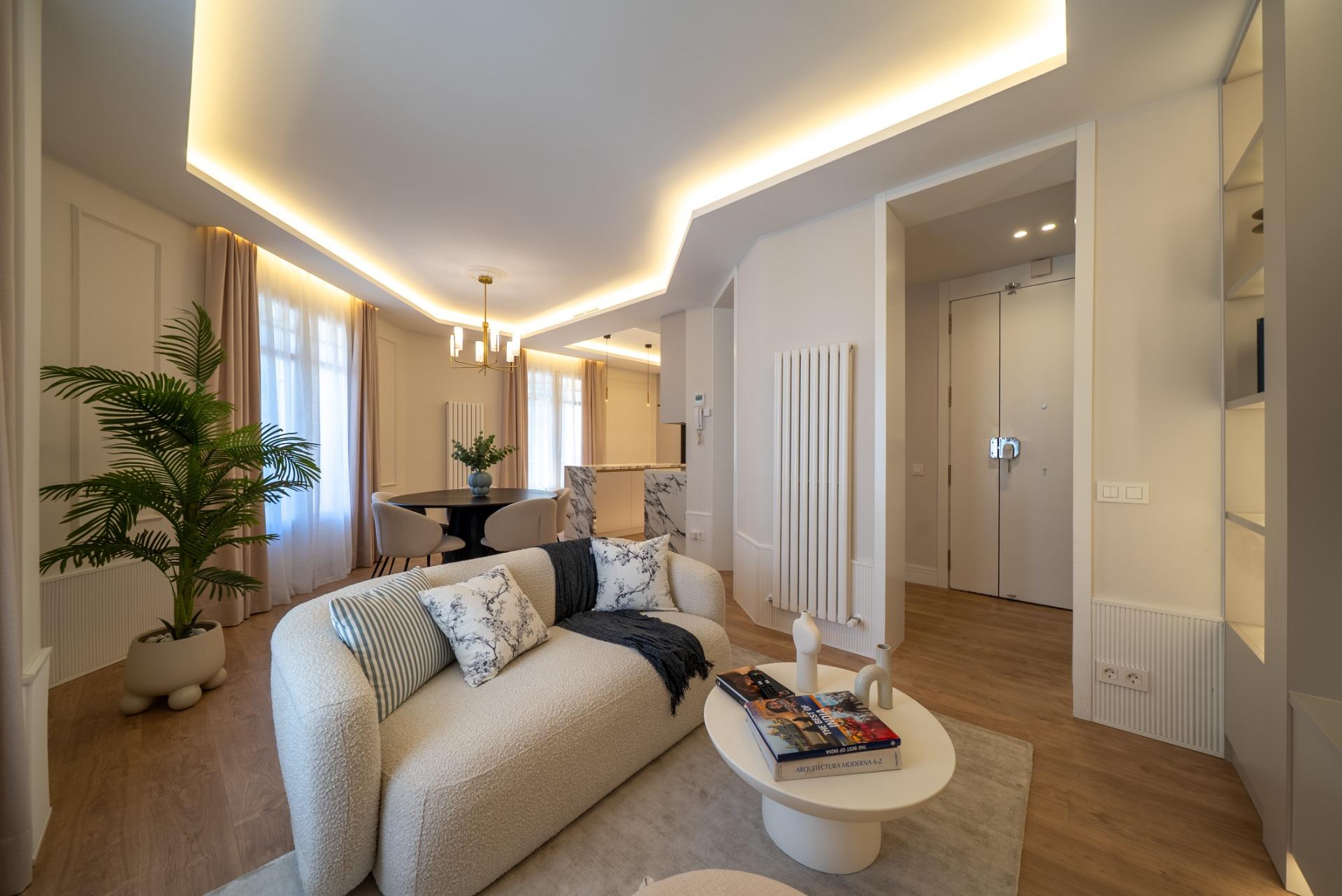 LUXURY APPARTMENT FOR SALE IN GOYA, SALAMANCA DISTRICT