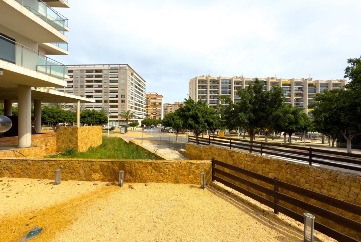 Coqueto apartamento a 200 m de la playa de la Cala de Finestrat