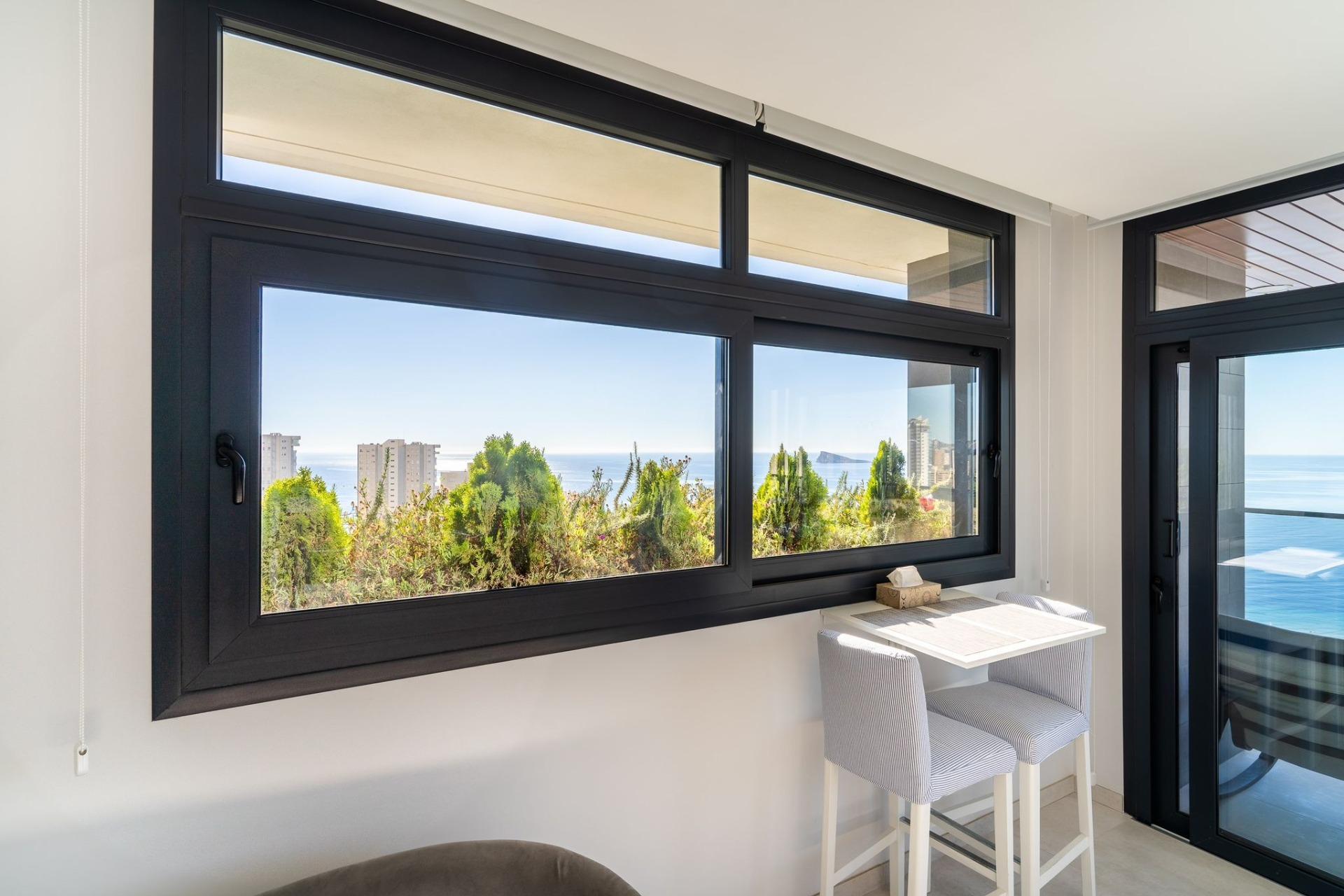 2-3-385 Impresionante apartamento de 3 dormitorios en Sunset Waves en planta 17 espectaculares vistas al mar