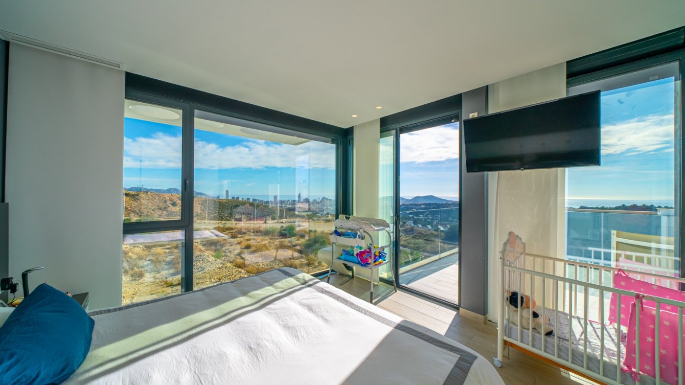 VILLA DE LUJO EN VENTA EN FINESTRAT – BALCON DE FINESTRAT
