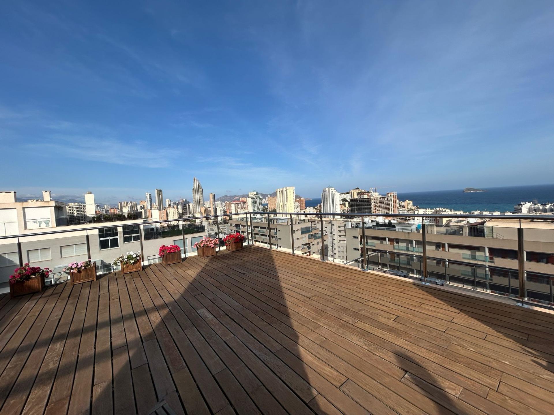2-30-69 Luxe Penthouse in Cala de Finestrat: Een droom aan de Middellandse Zee