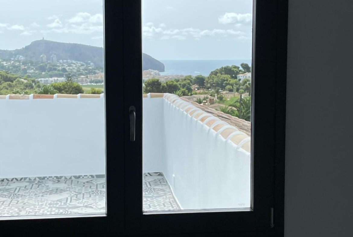 Exclusieve villa met uitzicht op zee in Moraira (Costa Blanca, Alicante)
