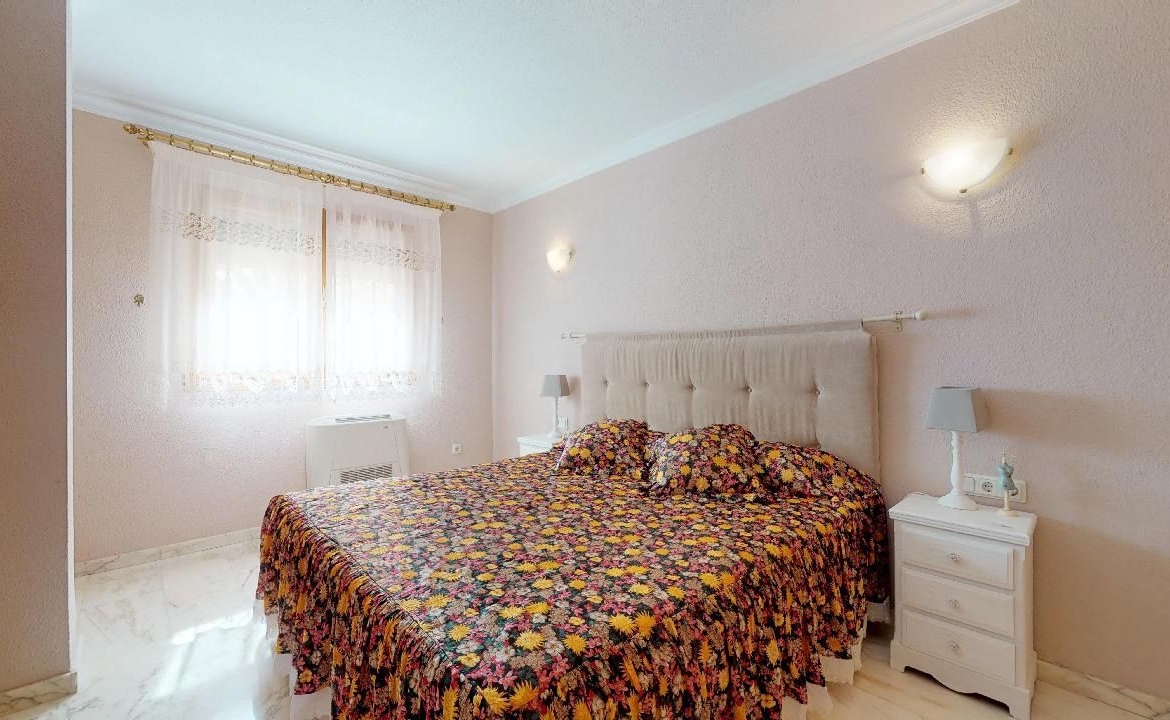 EXCLUSIEVE VILLA TE KOOP IN CALPE MET MARVELLOUS ZEEZICHTEN