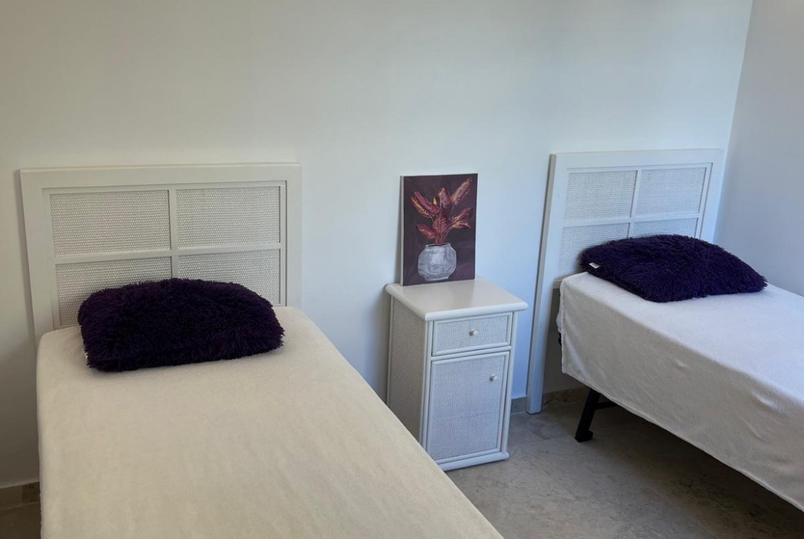 La Entrada ! Enorme apartamento en una de las mejores zonas de Costa Blanca !
