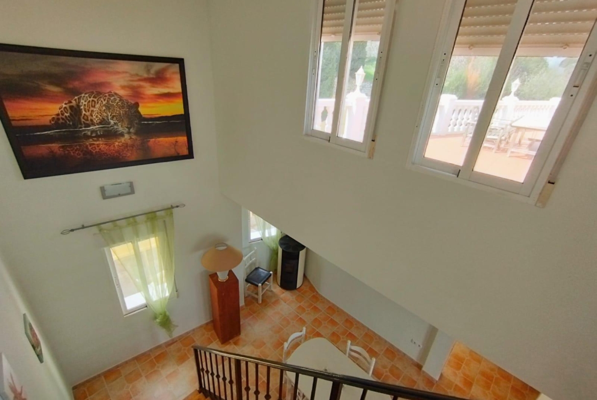 Exclusieve villa in Calpe met panoramisch uitzicht en een grote investeringsmogelijkheid