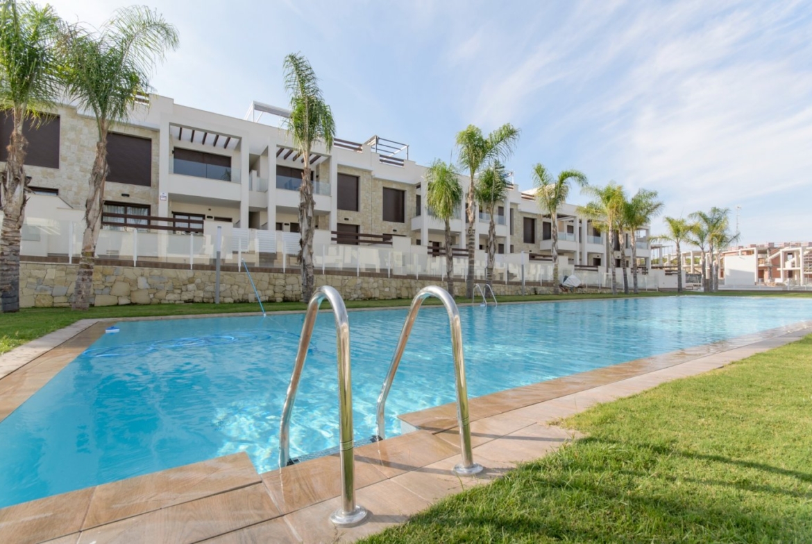 NIEUWE BUILD RESIDENTIAL VAN BUNGALOW APPARTEMENTS IN LOS BALCONES, TORREVIEJA