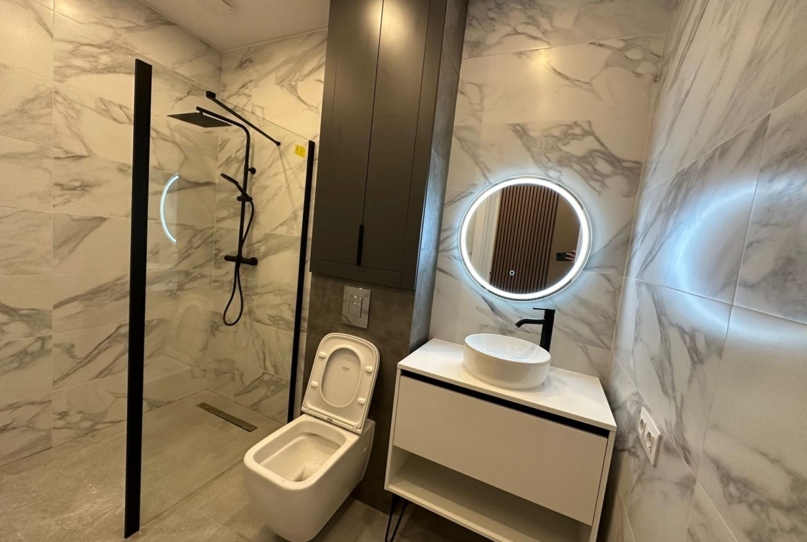 Amplio y luminoso apartamento en zona céntrica de Alicante
