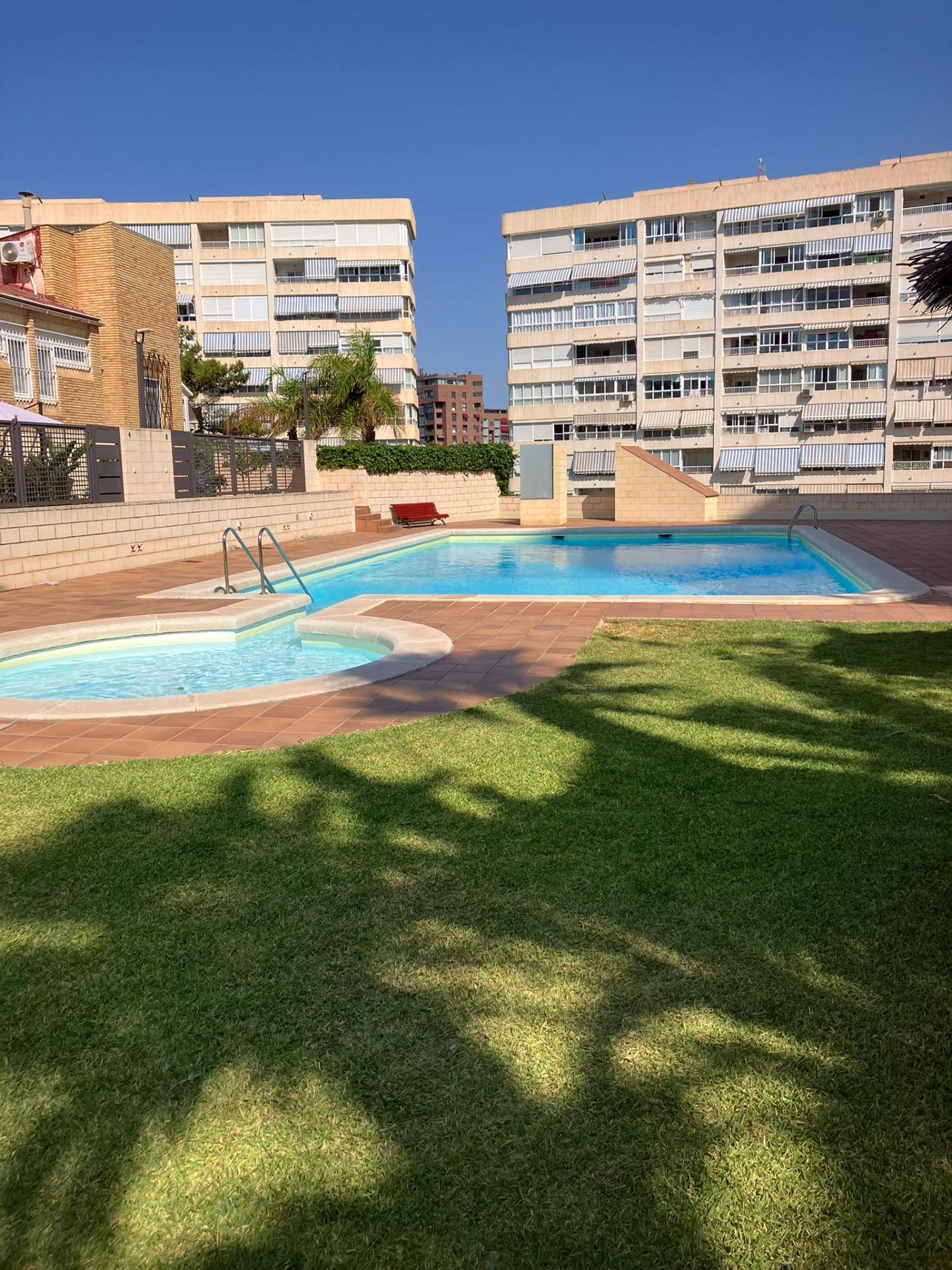 2-31-82 Precioso Apartamento en Cabo de las Huertas a tres minutos del Mar