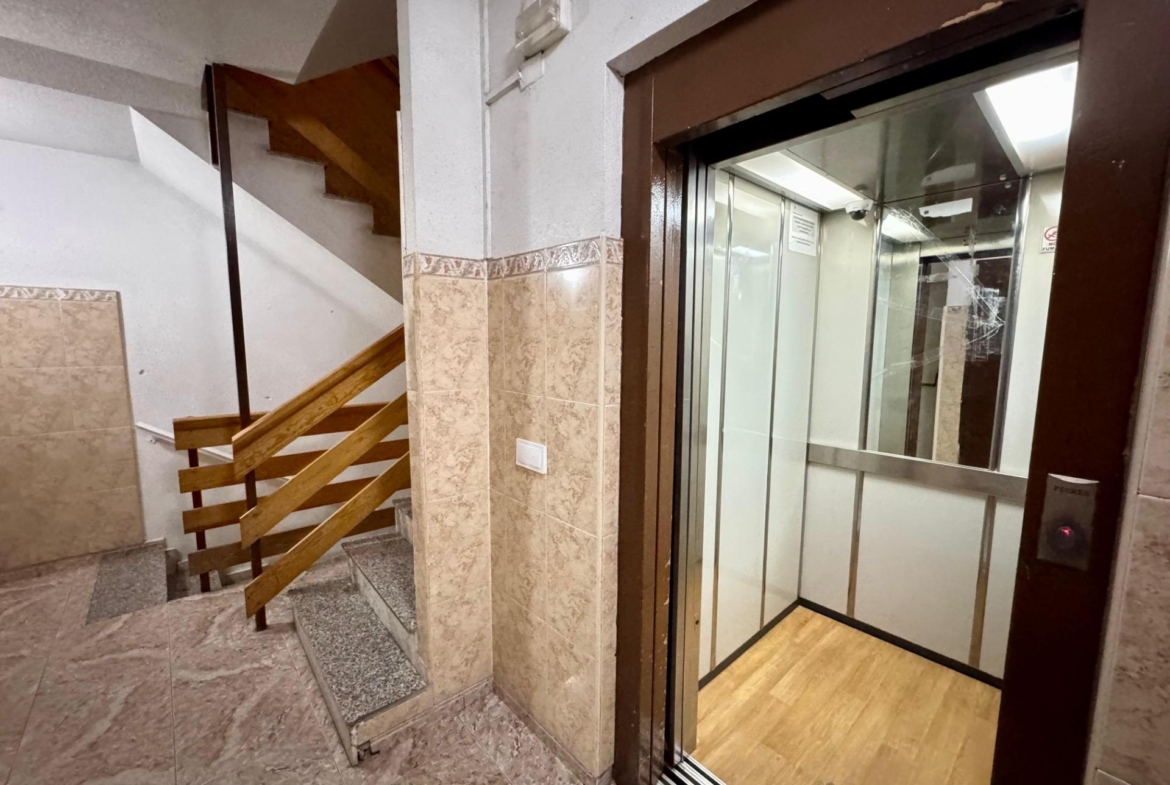Penthouse in Torrevieja with South Orientation