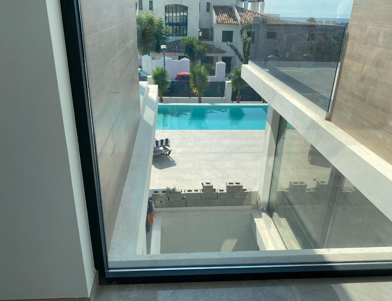 Ontdek uw nieuwe woning in Sierra Cortina, Finestrat