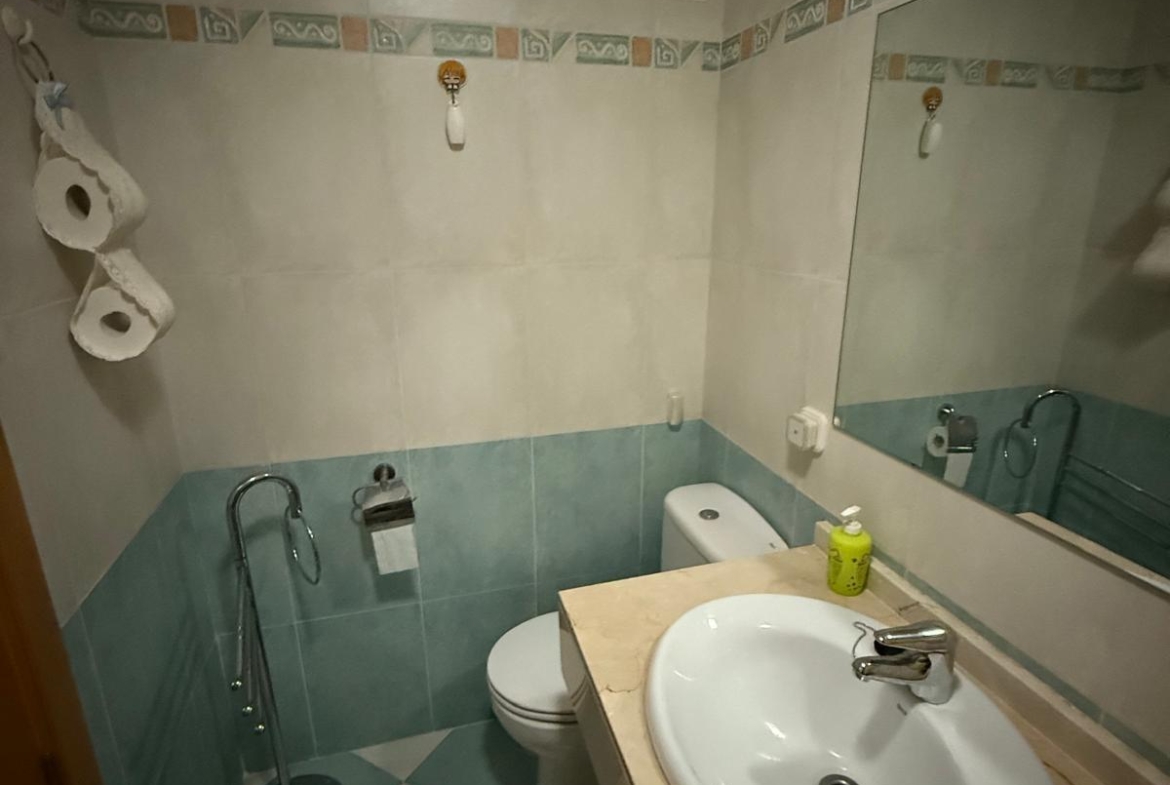 Ático Dúplex con Solárium Privado y Vistas a la Cala de Finestrat
