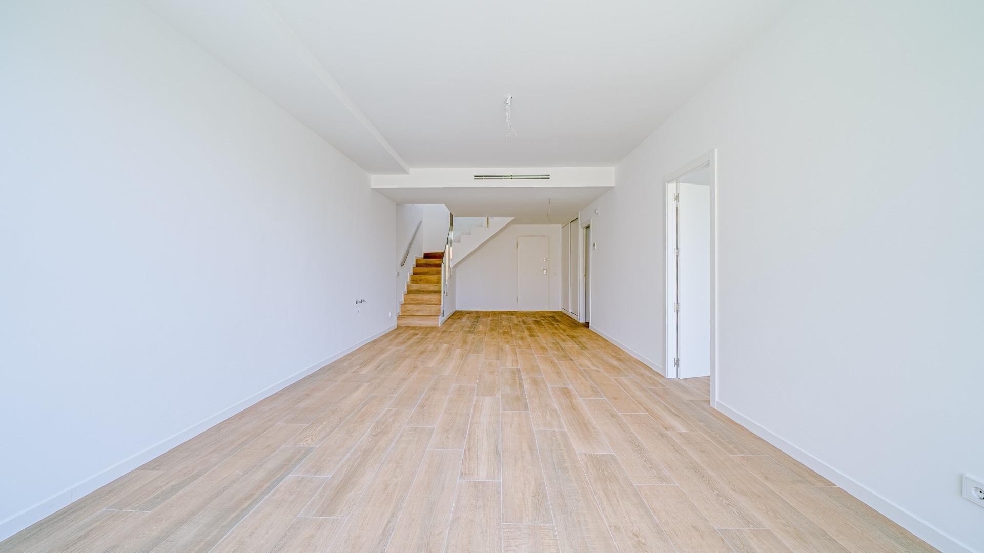 2-32-13 New spacious duplex in Finestrat.
