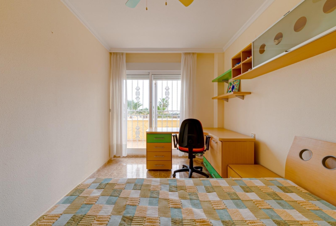 Large corner semi-detached house with sea views,