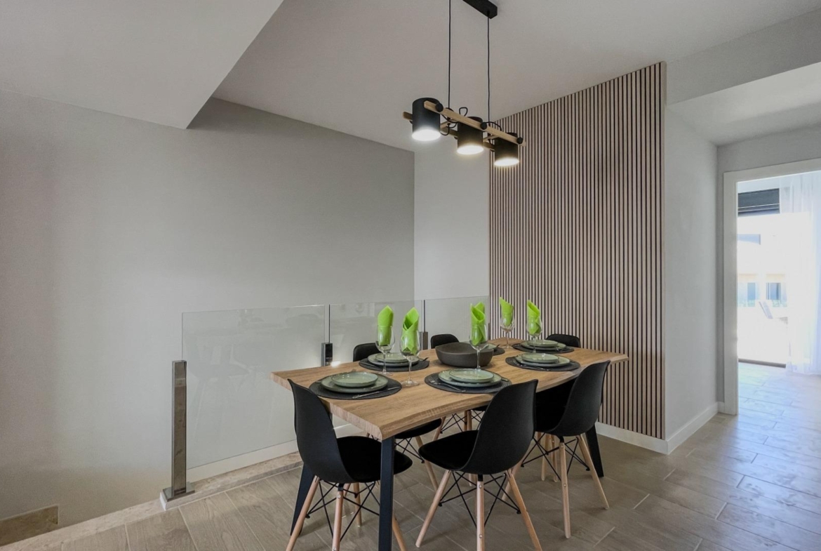 Moderne duplex met 5 slaapkamers in het exclusieve Campirroso complex, Finestrat