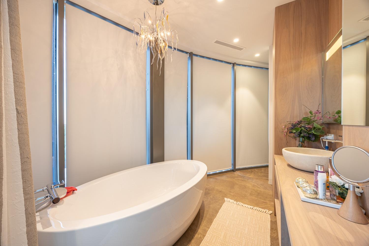 Stunning designer villa in Finestrat, where comfort meets contemporary elegance.