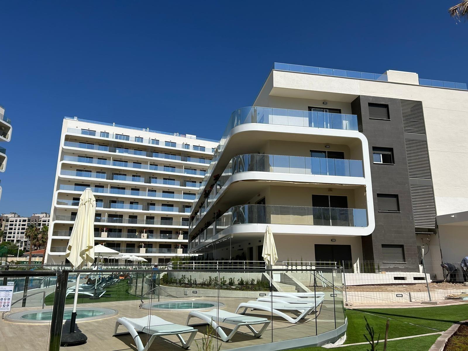 2-32-82 Espectacular piso casi a estrenar en PAU V, The Style by TM a 300 m de la playa