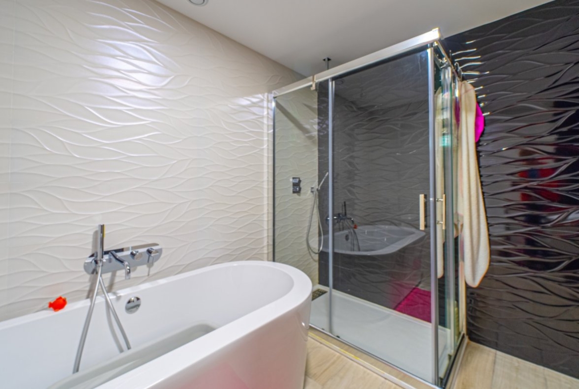 VILLA DE LUJO EN VENTA EN FINESTRAT – BALCON DE FINESTRAT