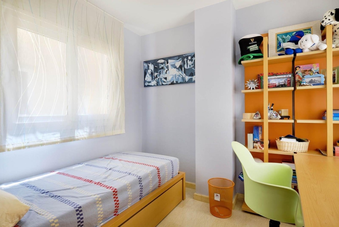 Luxury PENTHOUSE in the TORREVIEJA THEATER SQUARE