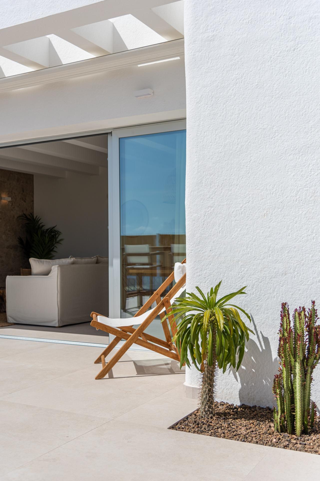 OBRA NUEVA EN DOLORES. VILLAS DE LUJO (SANTORINI) 3 DORM. 2 BAÑOS. PARCELA 260 M2. GARAJE+PISCINA.