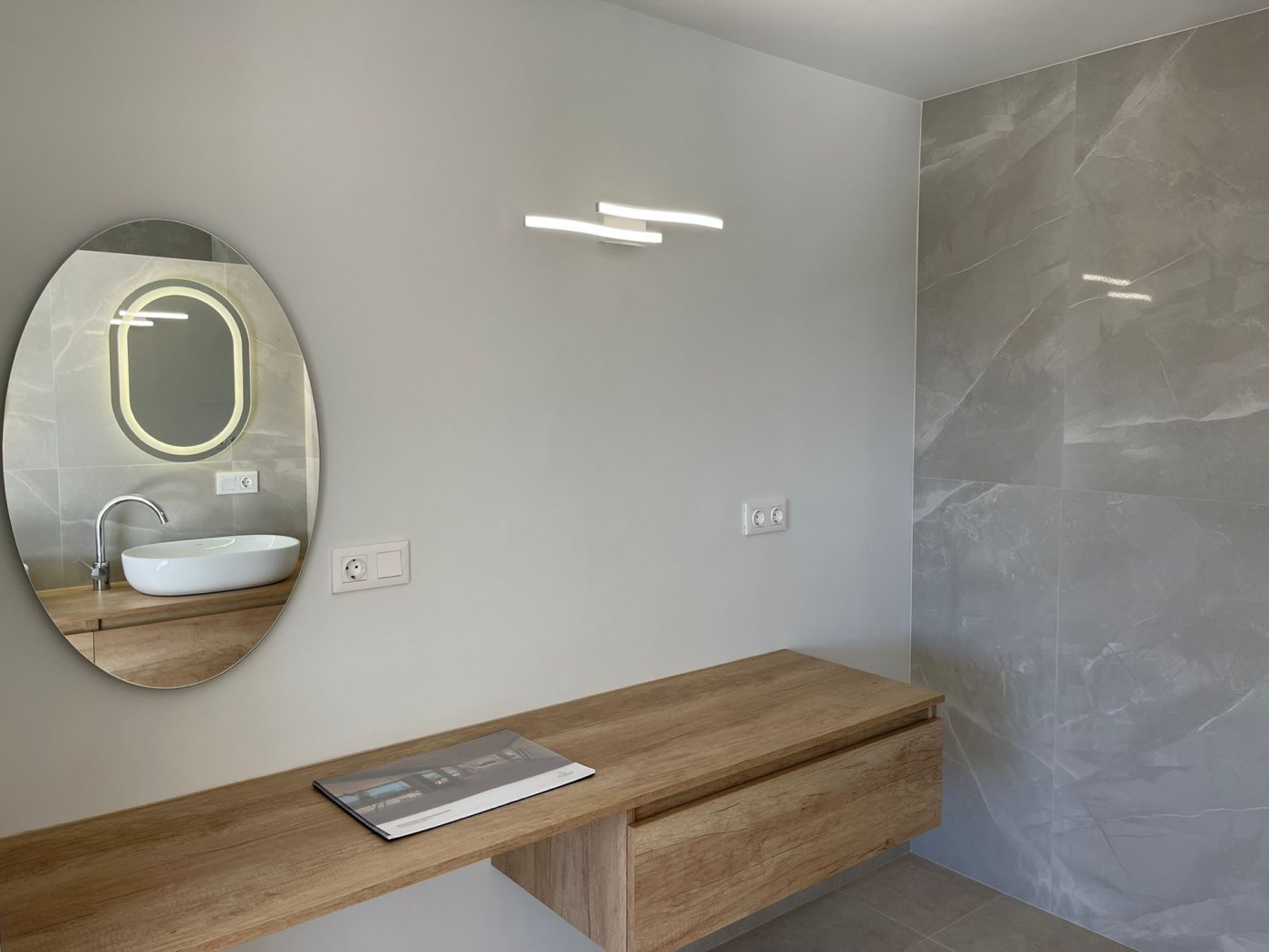 2-33-5 LUXURY VILLA IN ALTEA