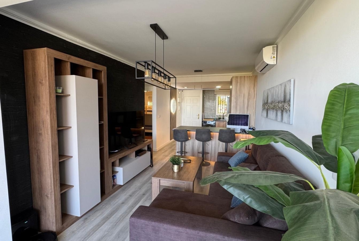 Exclusivo Piso de 2 Dormitorios en el Campo de Golf Bonalba, Mutxamel
