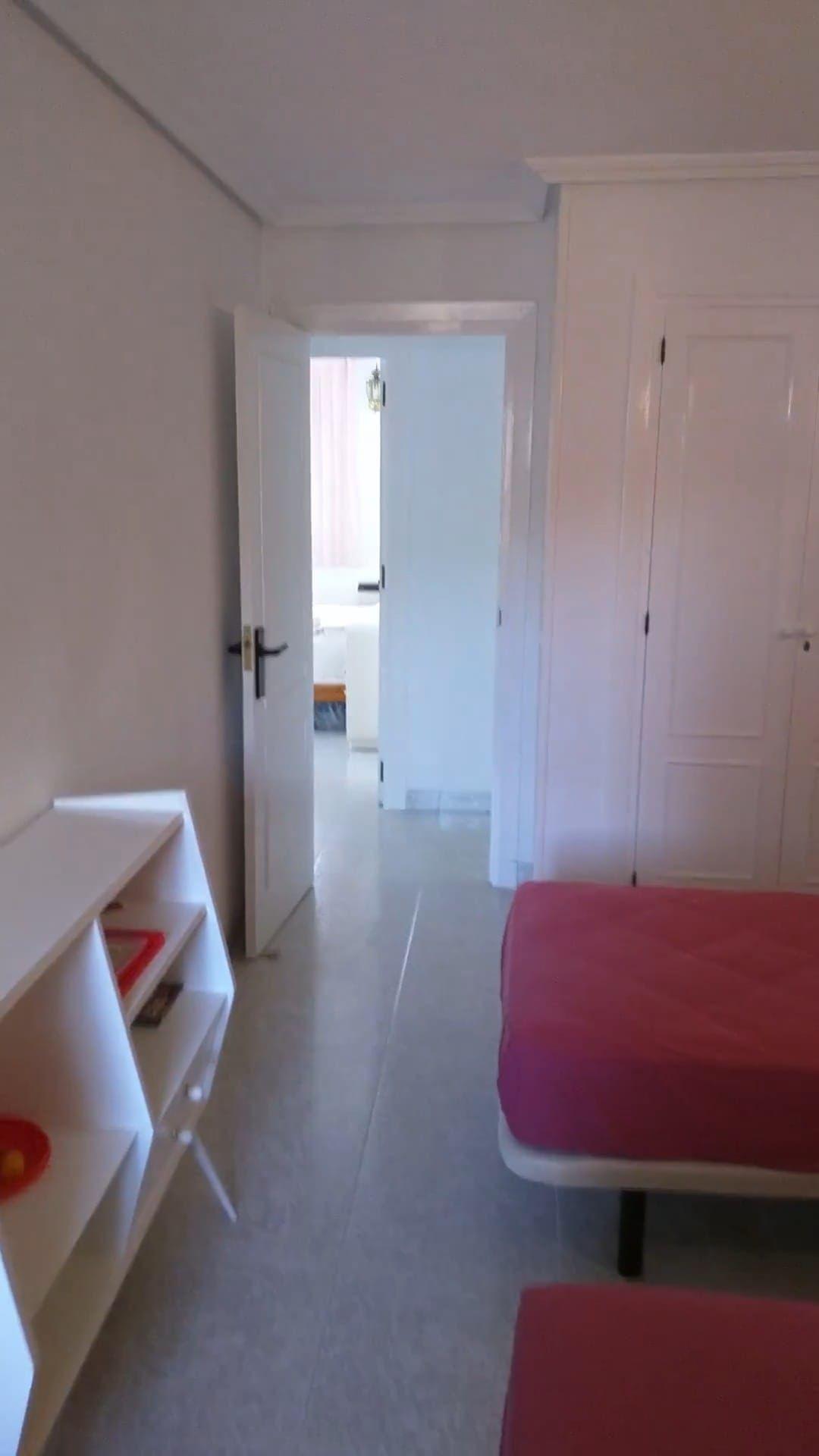 APATAMENTO CON VISTAS PANORAMICAS AL MAR FRONTAL Y LATERAL! 4 DORM. 2 BAÑOS. GARAJE+TRASTERO.