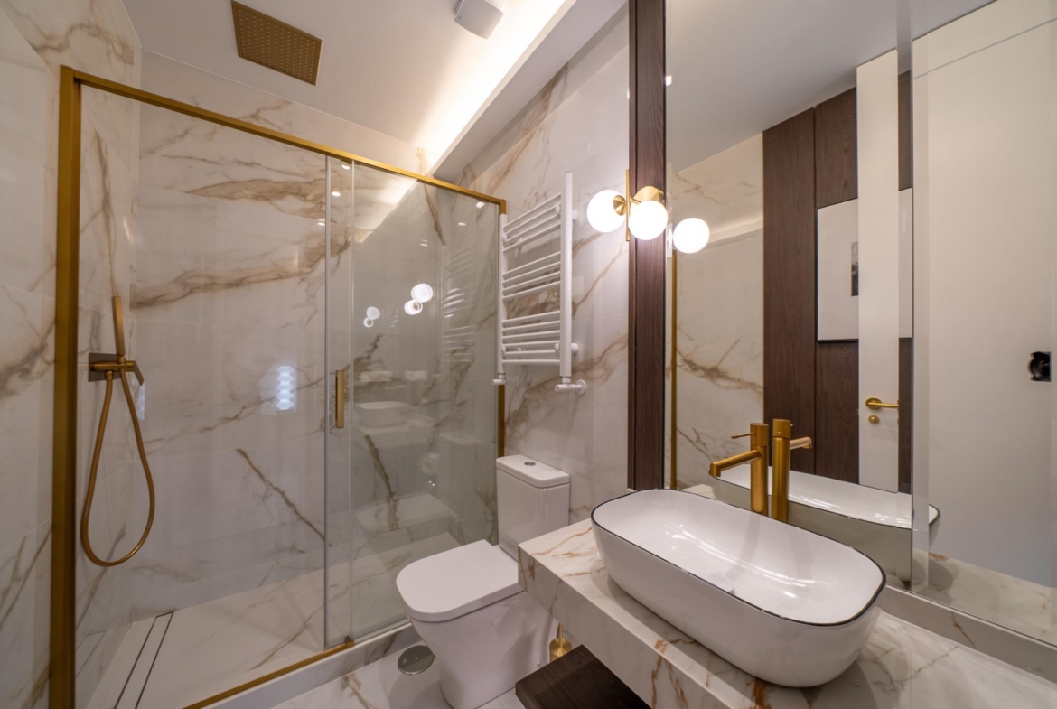 LUXURY APPARTMENT FOR SALE IN GOYA, SALAMANCA DISTRICT
