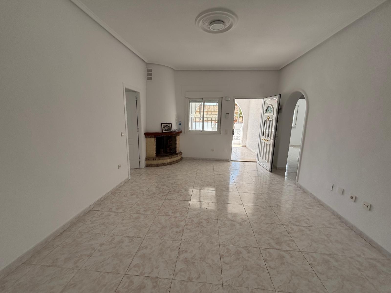 2-34-84 FABULOSA VILLA REFORMADA ESTILO MEDITERRÁNEO EN CIUDAD QUESADA