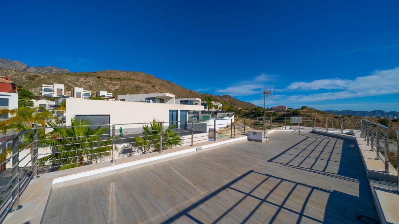 VILLA DE LUJO EN VENTA EN FINESTRAT – BALCON DE FINESTRAT