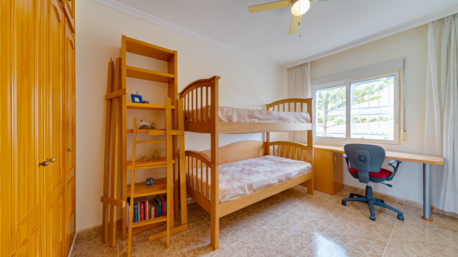 2-36-20 Large corner semi-detached house with sea views,