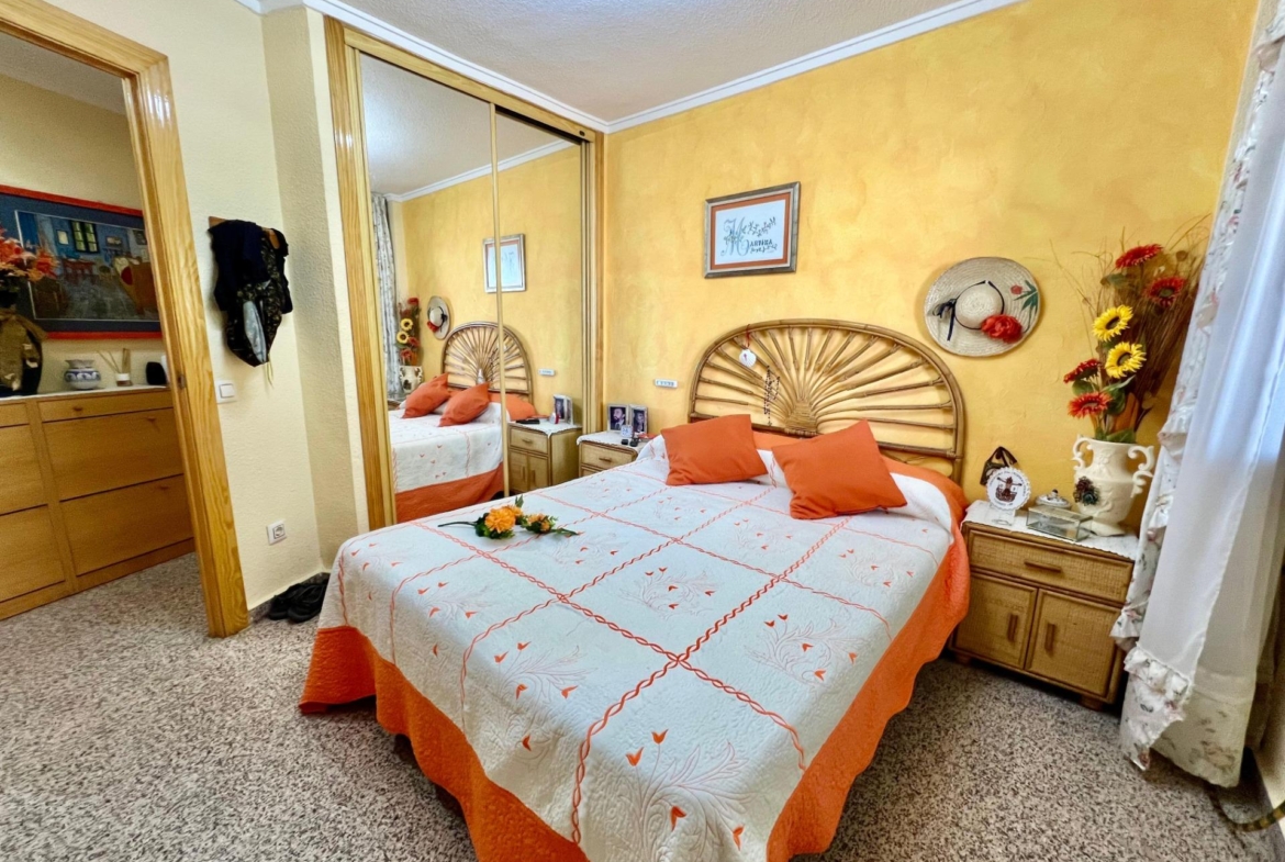 ESPACIOSO APARTAMENTO DE 3 HABITACIONES + PARKING + TRASTERO EN PLANTA 7 CON VISTAS AL MA