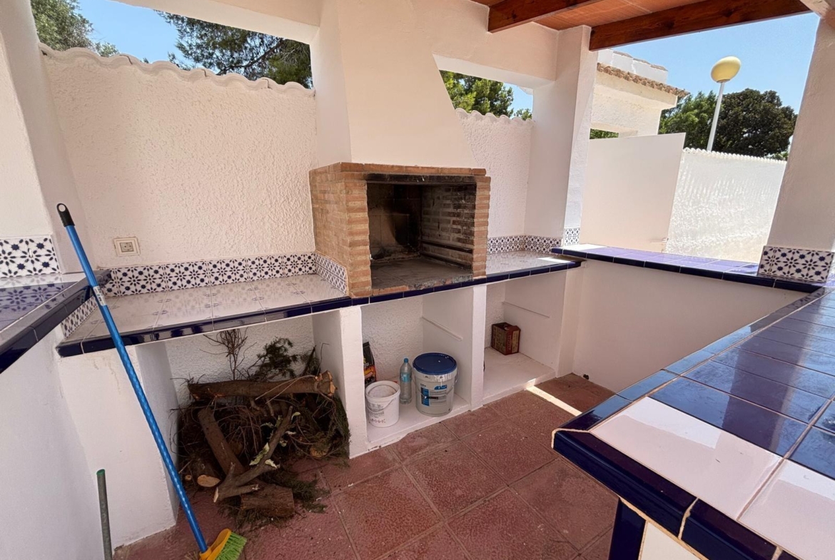FABULOSA VILLA REFORMADA ESTILO MEDITERRÁNEO EN CIUDAD QUESADA