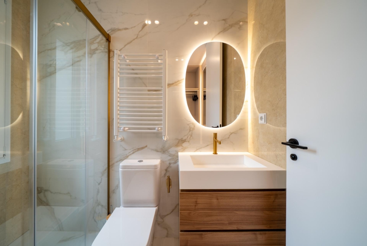 ELEGANT REFURBISHED APARTMENT IN RECOLETOS NEIGHBORHOOD, MADRID
