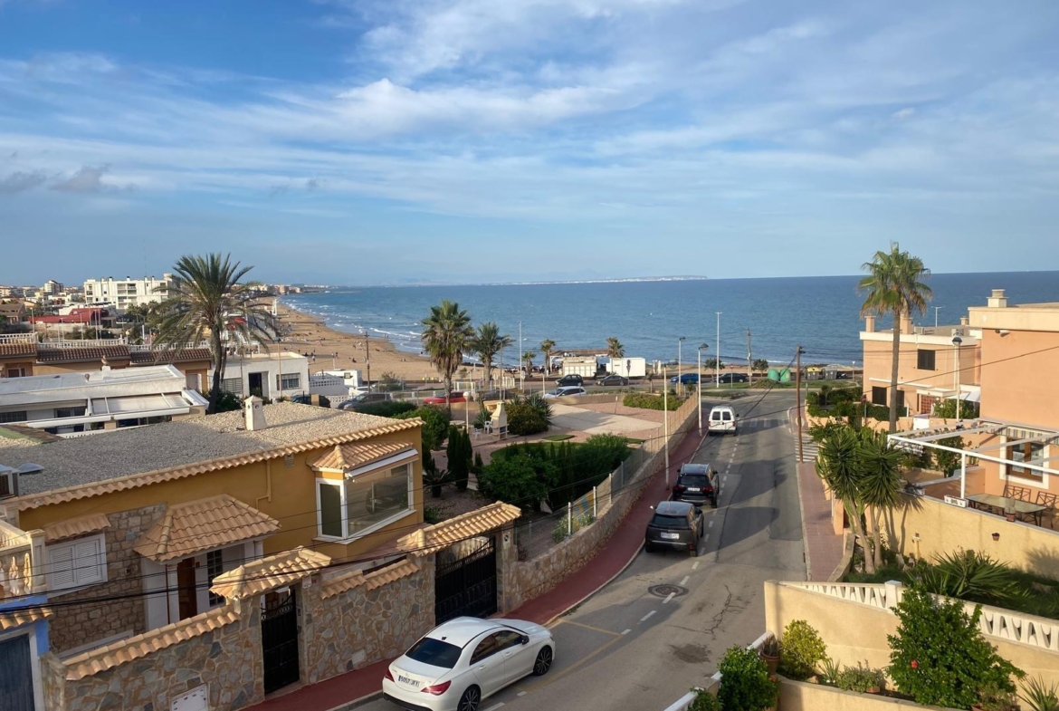 ESPECTACULAR BUNGALOW 2 HABS VISTAS A LA PLAYA DE LA MATA