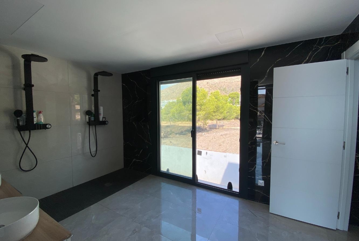 Ontdek uw nieuwe woning in Sierra Cortina, Finestrat