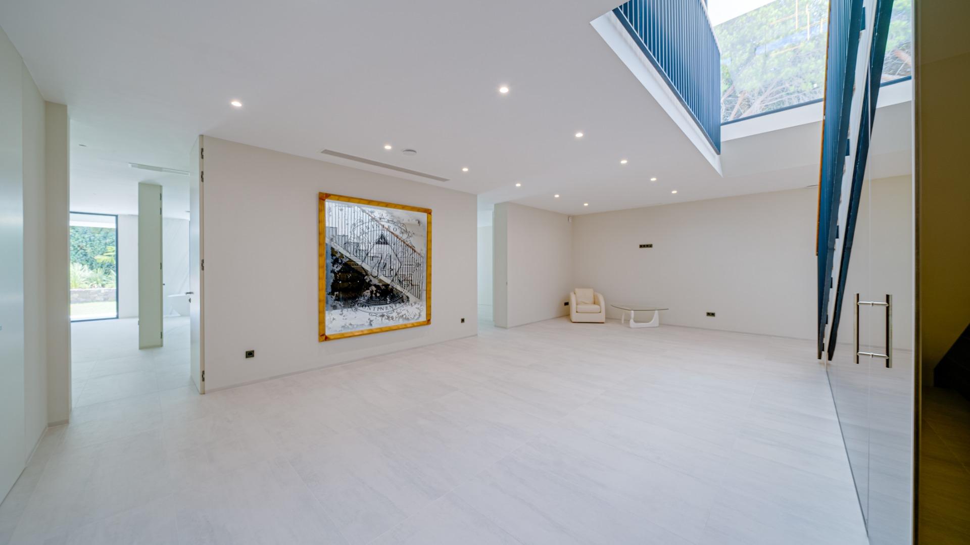 Indrukwekkende luxe villa aan zee