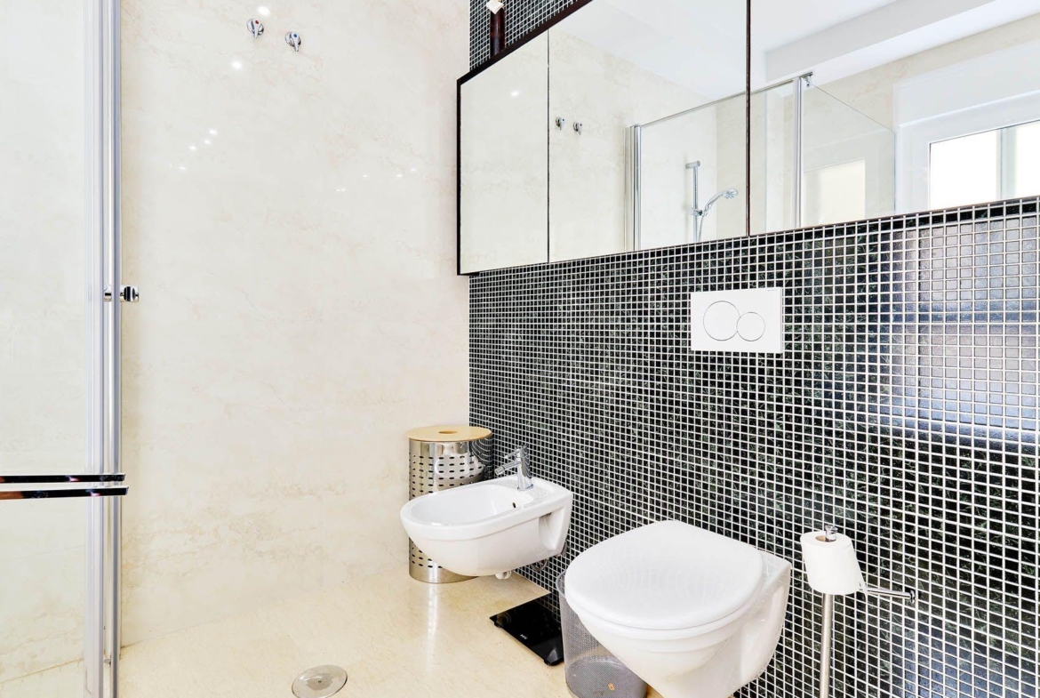 Luxury PENTHOUSE in the TORREVIEJA THEATER SQUARE