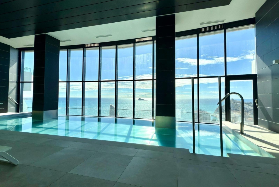 Luxe appartement te koop met prachtig uitzicht op zee
