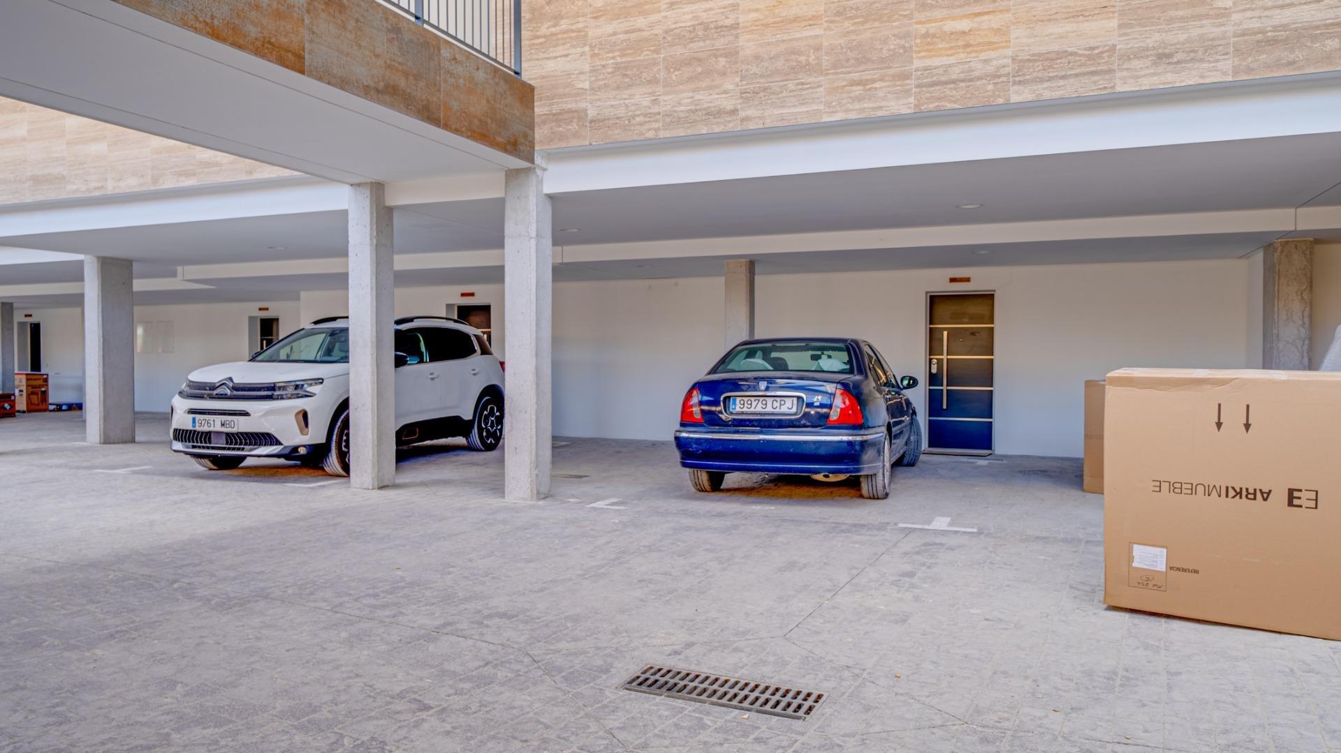 2-39-9 New spacious duplex in Finestrat.