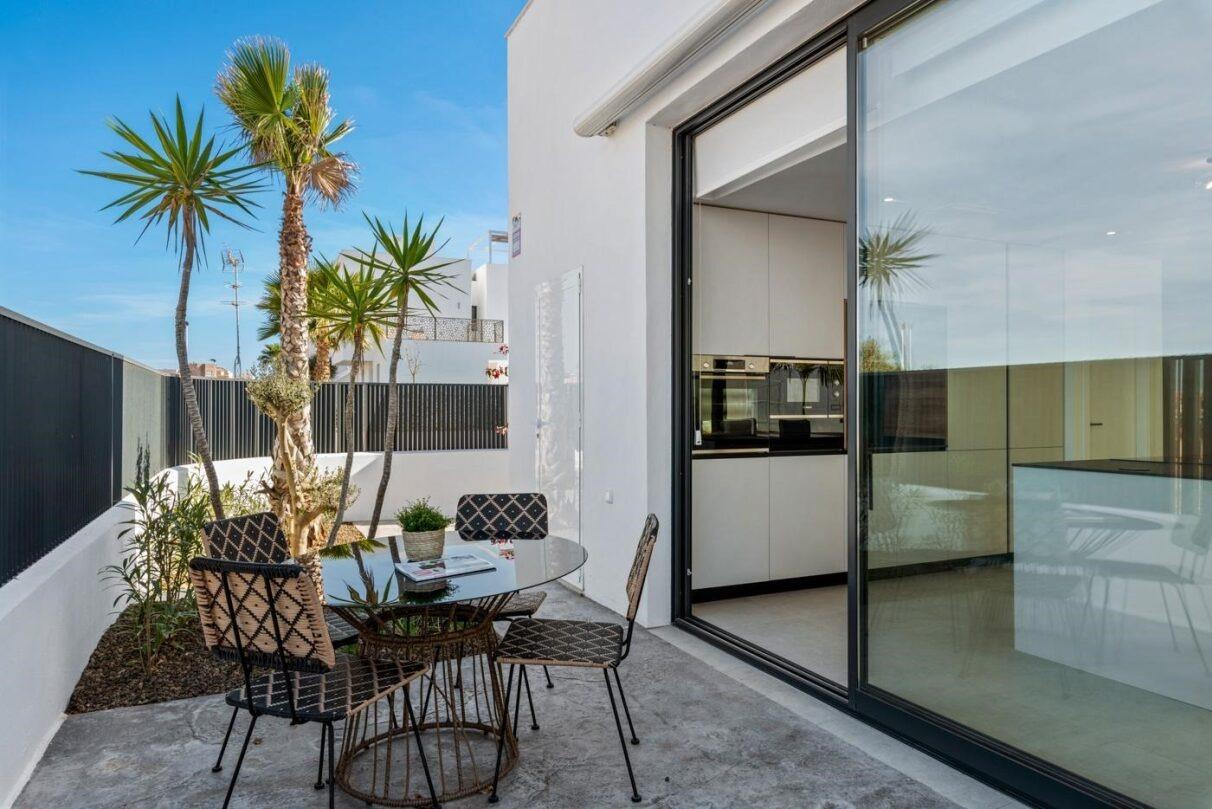 2-4-101 Luxury Villa with sea views and own pool in Mar de Cristal