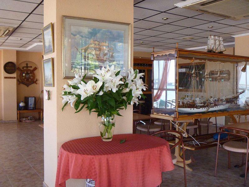 RESTAURANTE EN TORREVIEJA EN LA PRIMERA LINEA DE PLAYA