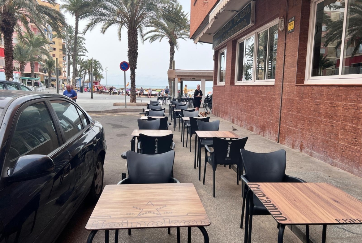 Local comercial primera linea de playa