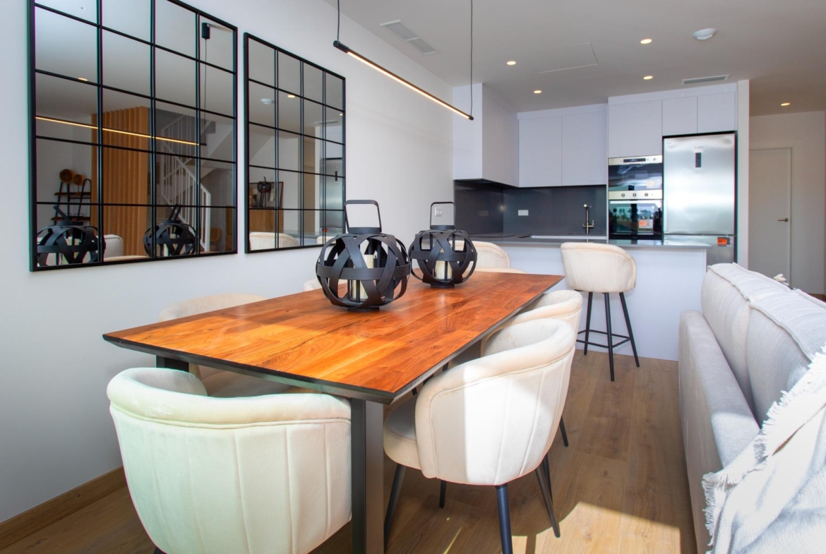 Exclusive Duplex House in Monforte del Cid – Ideal for Families