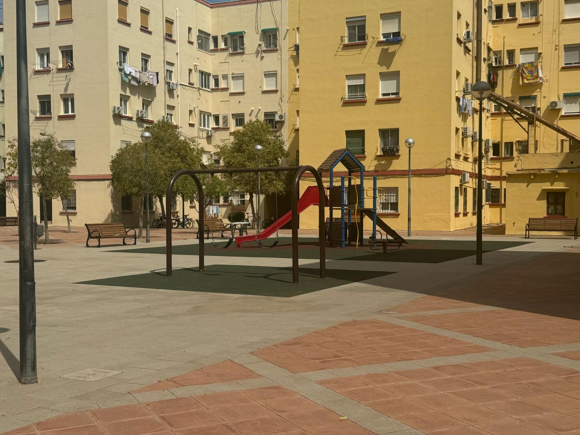 Amplio piso de 3 habitaciones en El Grau