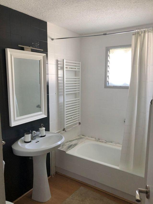 🏡 Semi-detached house in Albir with a tourist license – just 200 meters from the sea! 🌊🌿