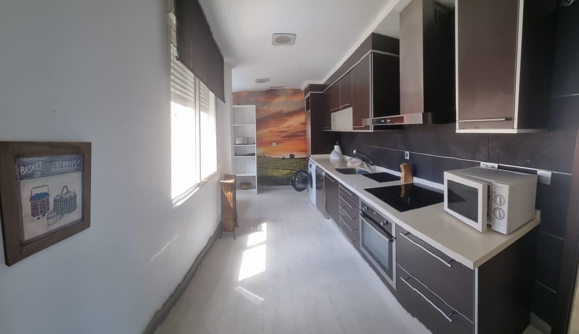 OCASIÓN ÁTICO DE 260 METROS CON TERRAZA AJARDINADA EN PLANTA DE 60 METROS