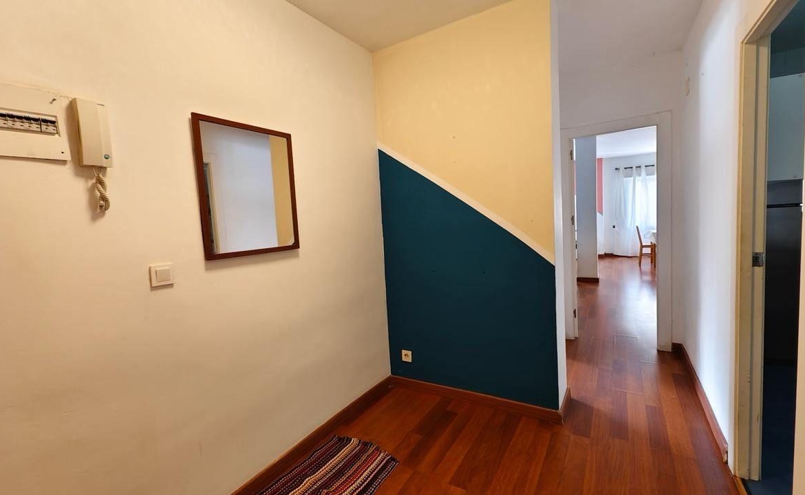 APPARTAMENTO A 300 METROS DE PLAYA CON 3 DORM. 2 BAÑOS CON SUPERFICIE DE 108 M2.