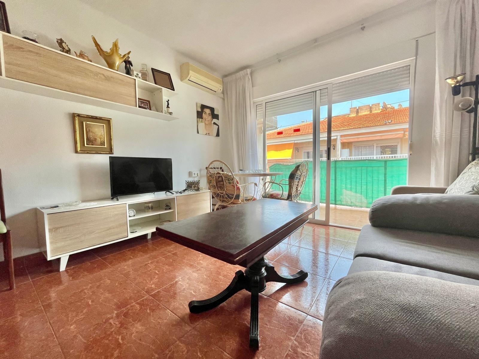 Spacious Apartment Just 400 Meters from Playa del Cura – Torrevieja