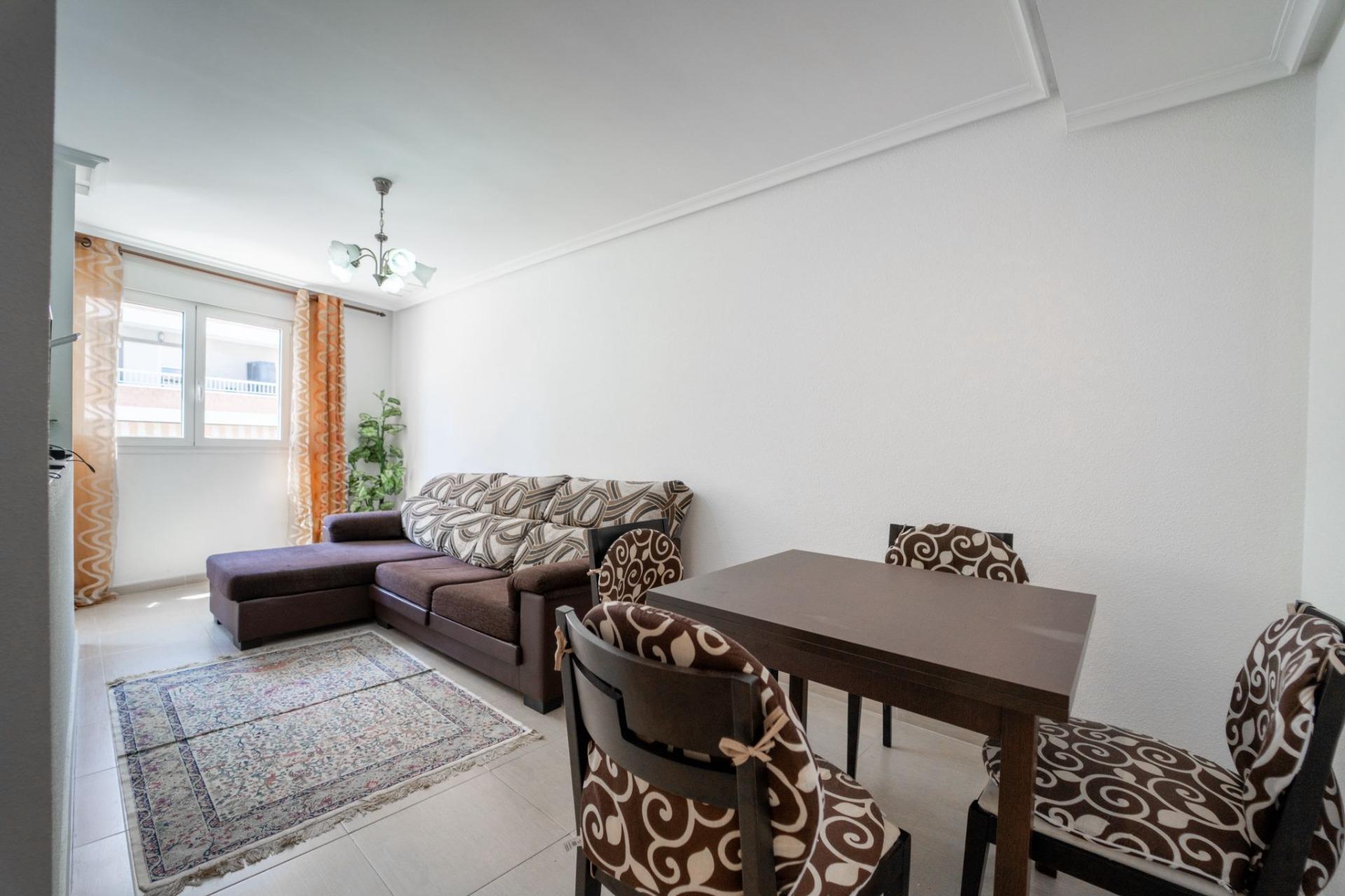 Acogedor apartamento para entrar a vivir !